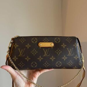 Louis Vuitton Pochette Eva
